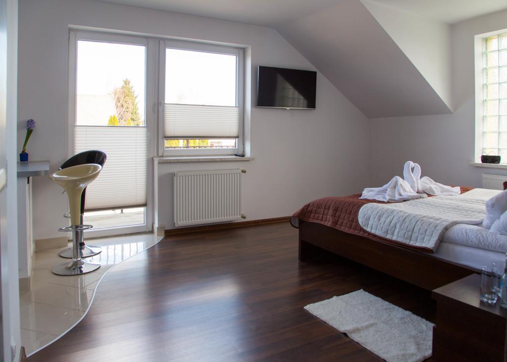 Noclegi Prestige Nowy Sącz Esterno foto