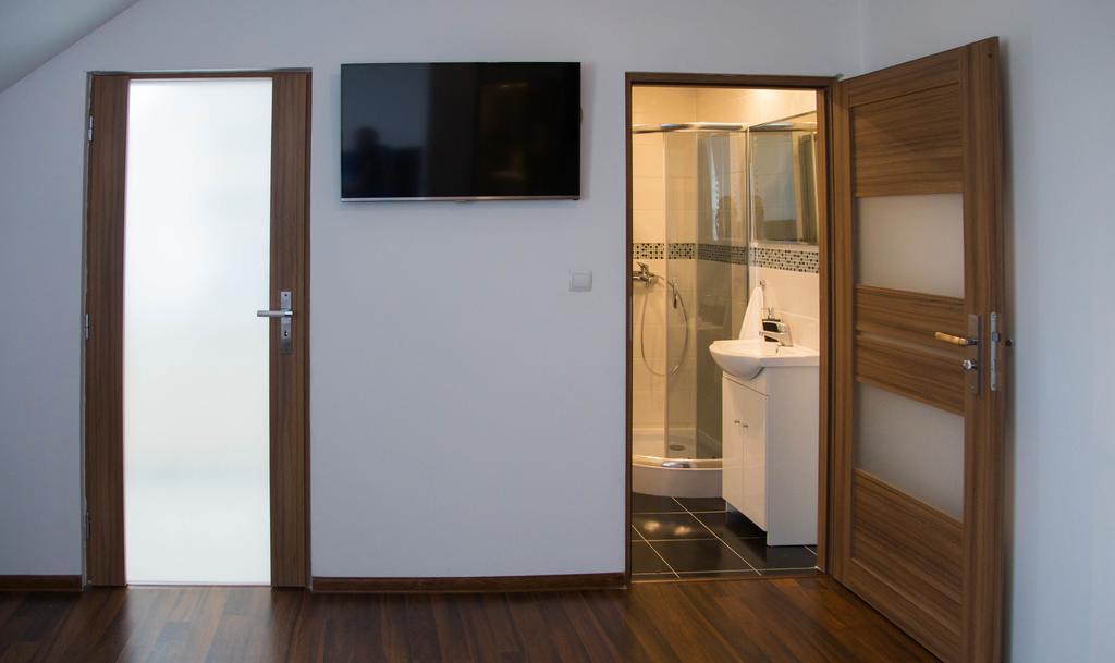 Noclegi Prestige Nowy Sącz Esterno foto